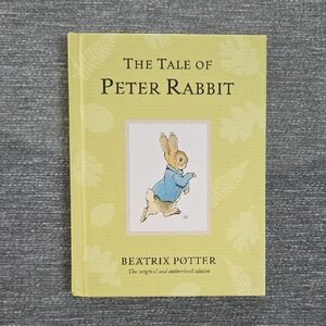 'The Tale of Peter Rabbit' Book Beatrix Potter